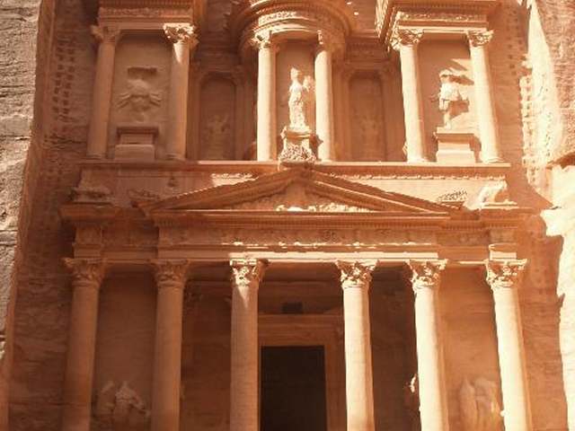 Wonderbaarlijk Petra